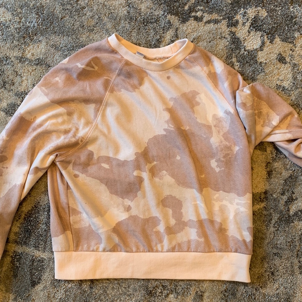 Alternative tie dye sweatshirt